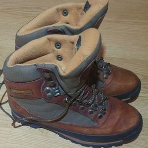 Vintage timberland euro gore tex hiking boots